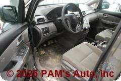 Vehicle photo 8