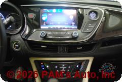 Vehicle photo 11
