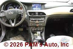 Vehicle photo 12