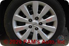 Vehicle photo 9