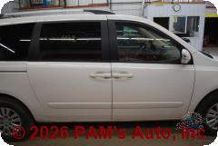 Vehicle photo 3