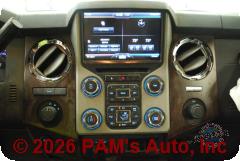 Vehicle photo 13