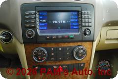 Vehicle photo 13