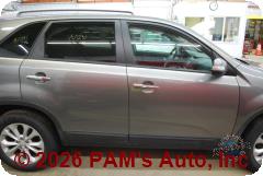Vehicle photo 3