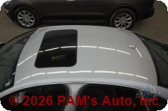 Vehicle photo 8