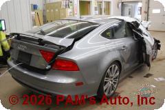 Vehicle photo 4