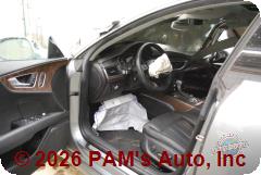 Vehicle photo 8