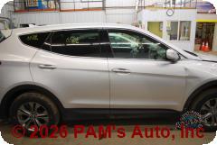 Vehicle photo 3
