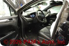 Vehicle photo 8
