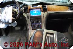 Vehicle photo 12