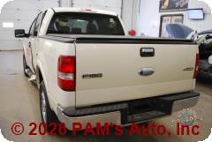 Vehicle photo 6