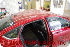 Vehicle photo 4