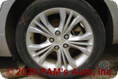 Vehicle photo 7