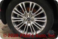 Vehicle photo 7