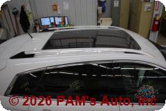 Vehicle photo 4