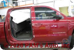 Vehicle photo 3