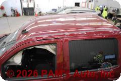 Vehicle photo 8