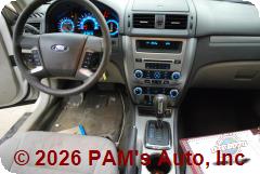 Vehicle photo 12