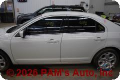 Vehicle photo 6