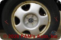 Vehicle photo 9