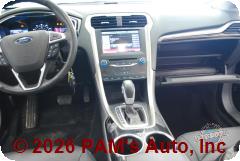 Vehicle photo 14