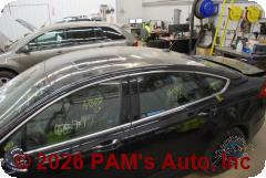 Vehicle photo 8