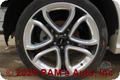 Vehicle photo 9