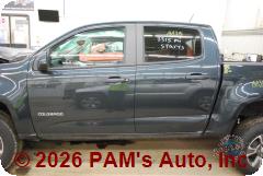 Vehicle photo 7