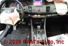 Vehicle photo 14