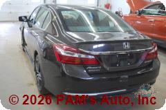 Vehicle photo 6