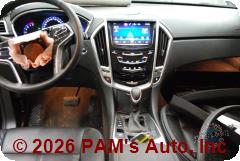 Vehicle photo 14
