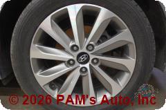 Vehicle photo 9