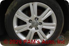 Vehicle photo 9