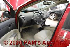 Vehicle photo 10