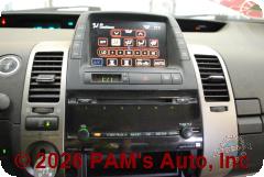 Vehicle photo 13