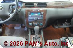 Vehicle photo 14