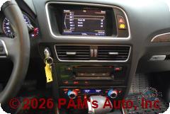 Vehicle photo 12
