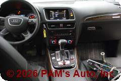 Vehicle photo 13