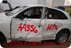 Vehicle photo 7