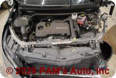 Vehicle photo 14