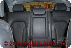 Vehicle photo 11