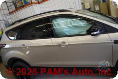 Vehicle photo 3