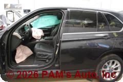 Vehicle photo 7