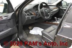 Vehicle photo 10