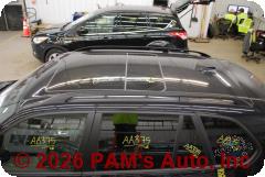 Vehicle photo 8