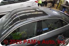 Vehicle photo 8