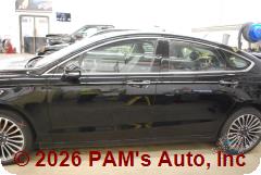 Vehicle photo 7