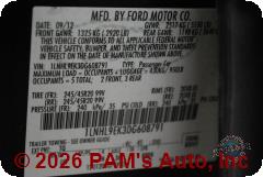 Vehicle photo 16