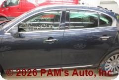 Vehicle photo 7