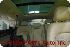 Vehicle photo 11